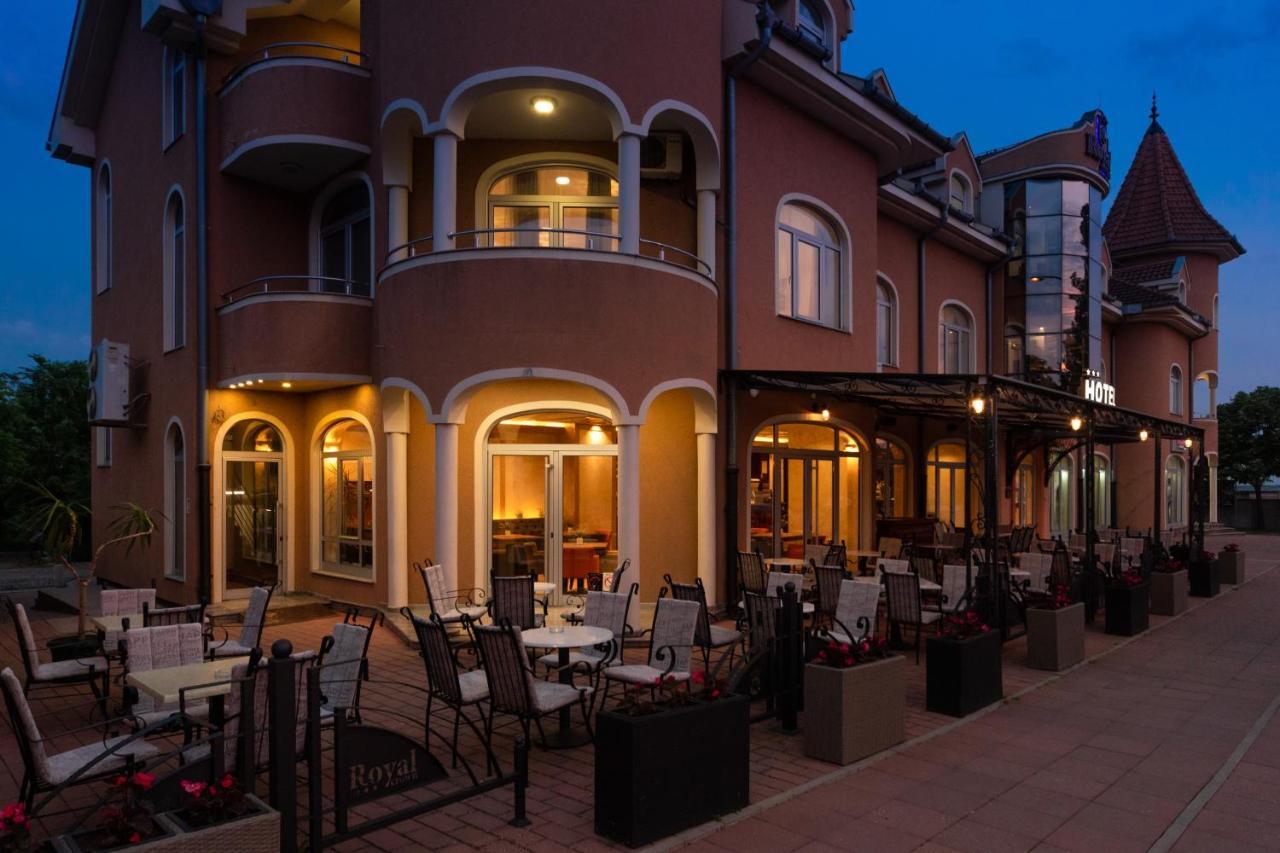 Garni Hotel Royal Crown Subotica Extérieur photo